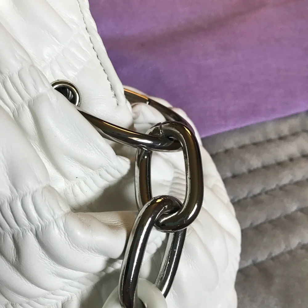 House of Want We Chill White Vegan Framed Ruched Clutch Dumpling Bag Chic